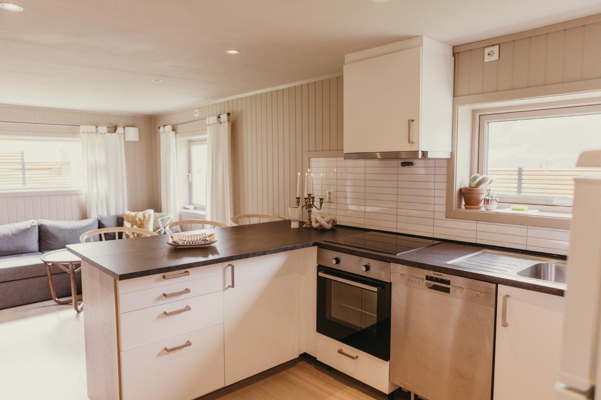 Cozy Fjord Retreat With Firepit And Activities Apartment Tromsø